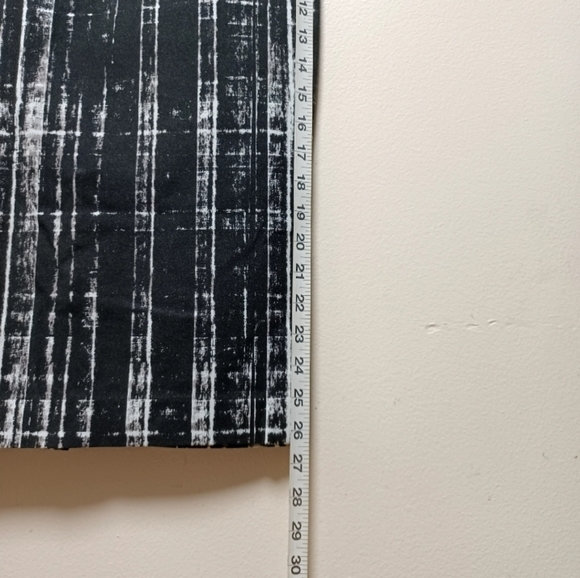 Banana Republic black and white Marble Sloan Pencil skirt  | womans size 4 - Picture 11 of 14